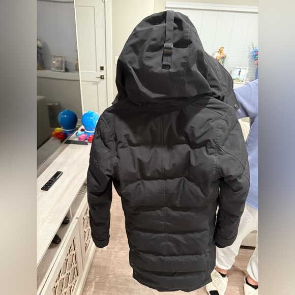 Canada goose women’s coat - Picture 5 of 8